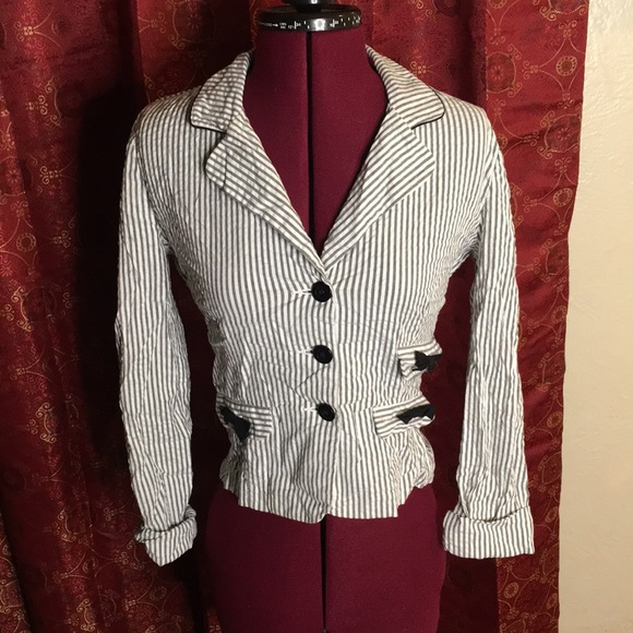 Grey and white stripe kawaii blazer - Picture 1 of 1